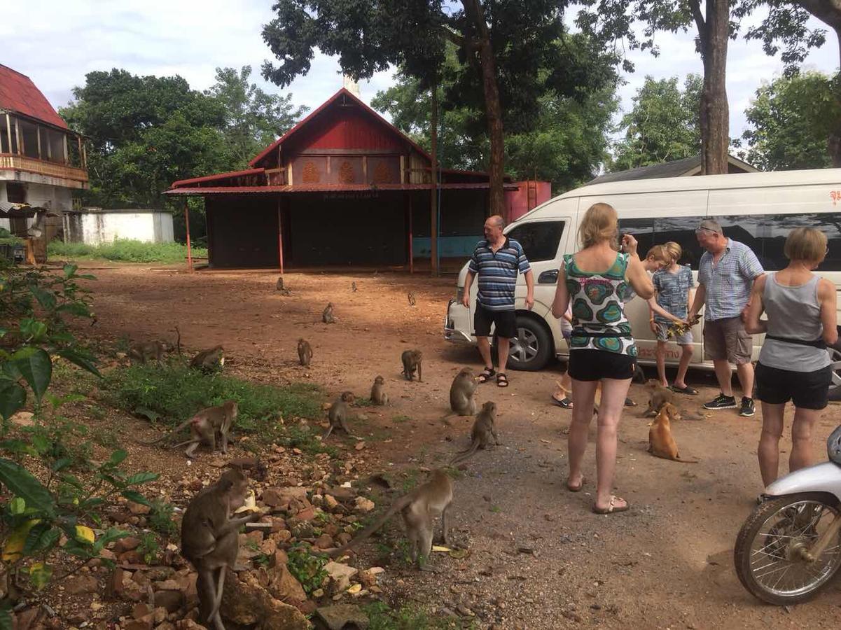 Yayee Homestay Ban Huai Maenam Noi Exteriér fotografie